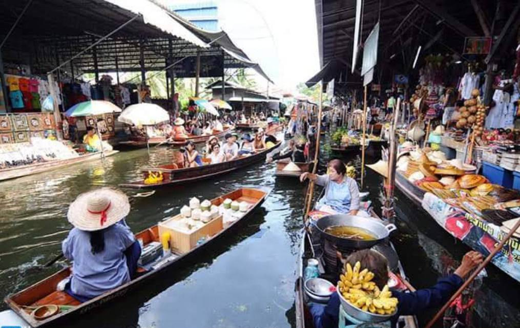 ตลาดน้ำดำเนินสะดวก